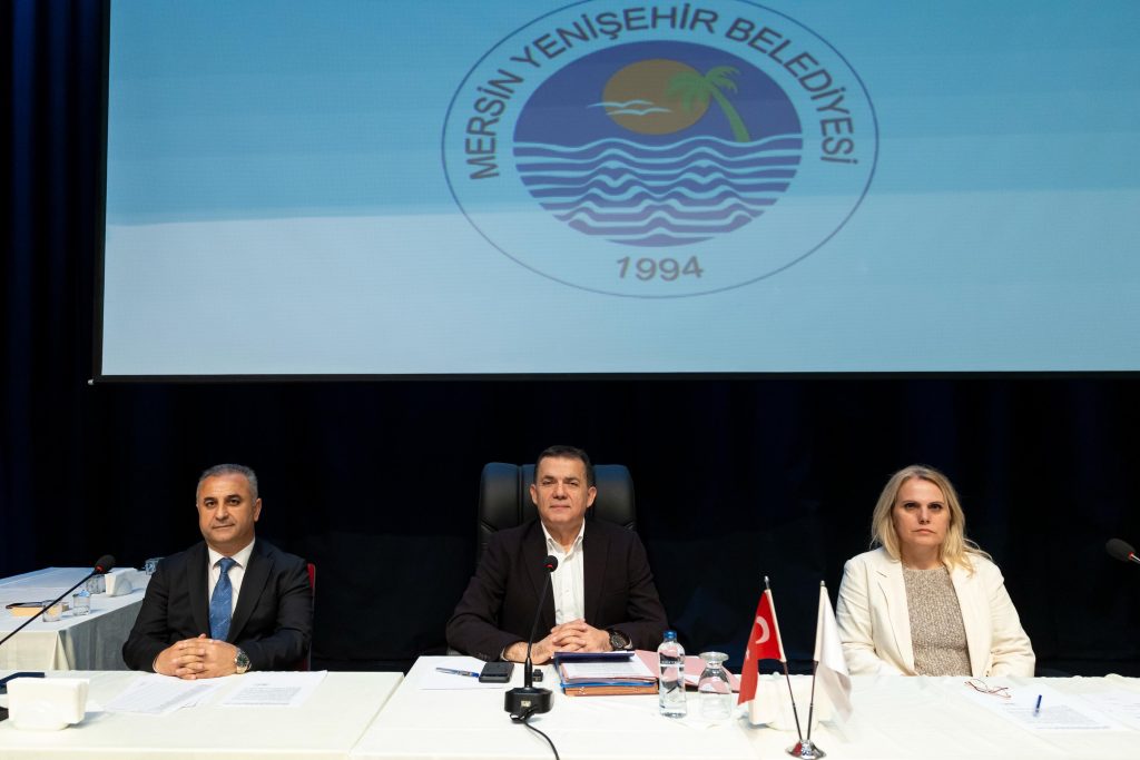 Yenişehir Belediye Başkanı Özyiğit, “Aklanarak döneceklerine inanıyorum” dedi