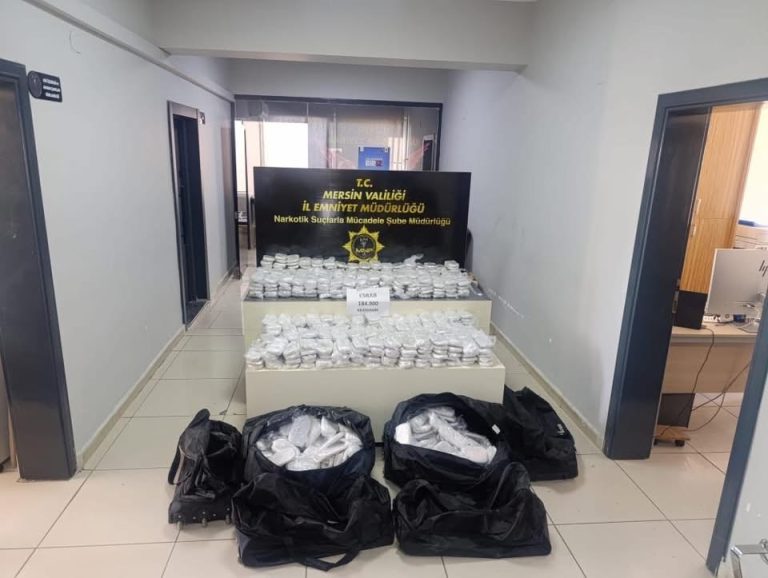 Mersin’de 184 kilo 900 gram uyuşturucu ele geçirildi