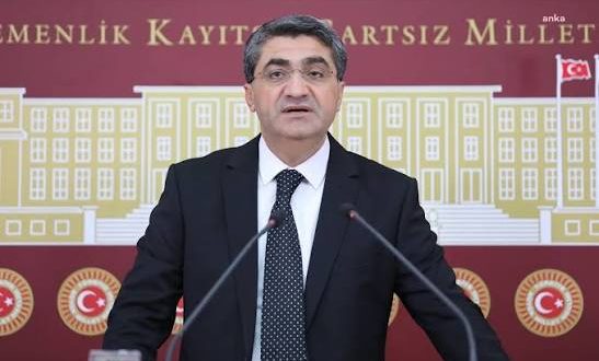 Ekmen “Mersin balıkçılığı krizle karşı karşıya”