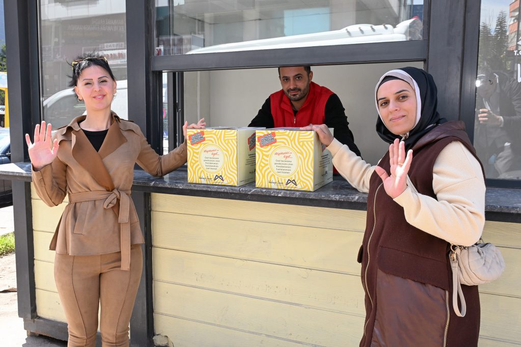 Özel beslenme ihtiyacı bulunan fenilketonüri hastalarına gıda desteği