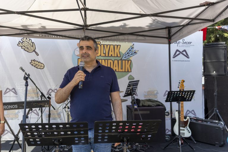 MERSİN BÜYÜKŞEHİR’DEN DÜNYA ÇÖLYAK GÜNÜ’NDE FARKINDALIK ETKİNLİĞİ