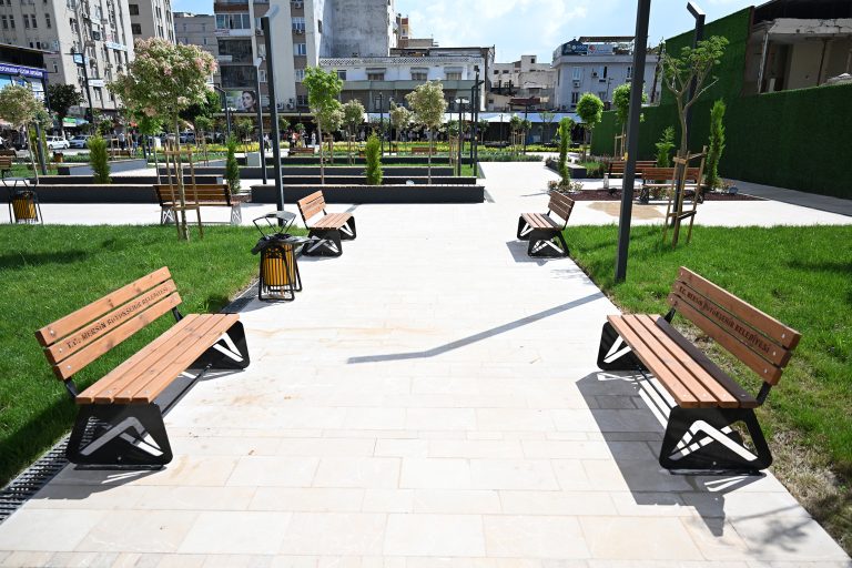 MERSİN BÜYÜKŞEHİR’DEN KENT MERKEZİNE MODERN MEYDAN