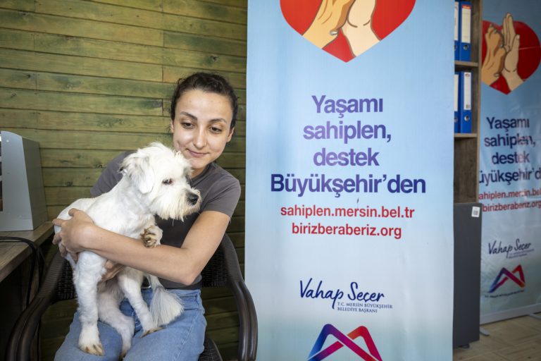 MERSİN’DE ‘YAŞAMI SAHİPLEN DESTEK BÜYÜKŞEHİR’DEN’ KAMPANYASI BÜYÜYOR